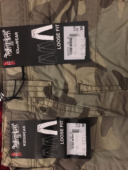 [NOVAS] Levi’s calças e calçoes camuflado Levis criança