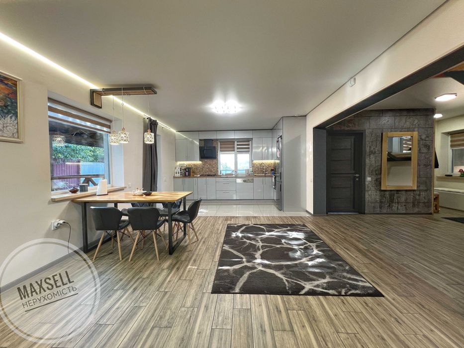 Продам чудовий будинок з новим сучасним ремонтом (єОселя)