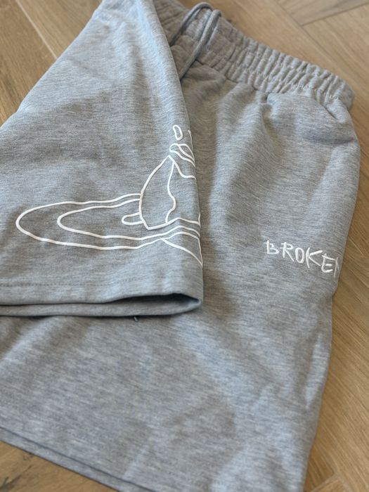 Шорти Broken planet L