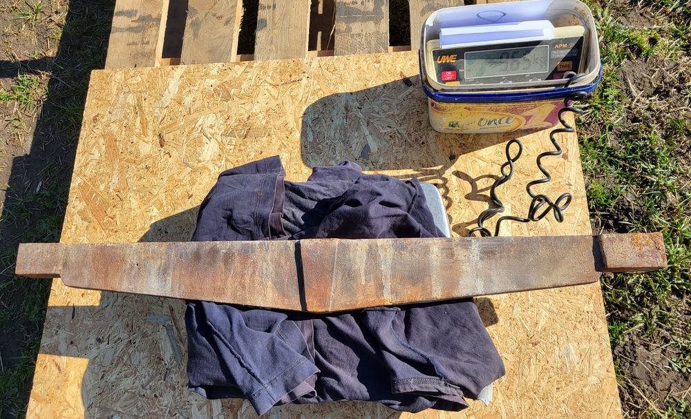 Ruszt belkowy sztabowy żeliwny 78 cm
