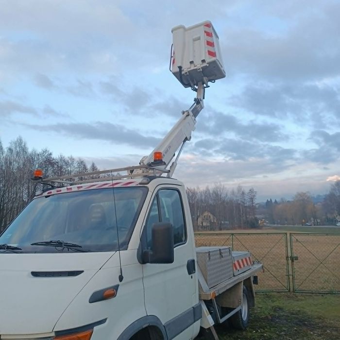 Iveco Daily 35  Zwyżka Podnośnik Koszowy Niezawodny silnik 2,8 TDI