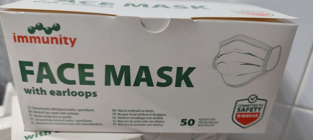 Maseczki ochronne medyczne 50sztuk chirurgiczne