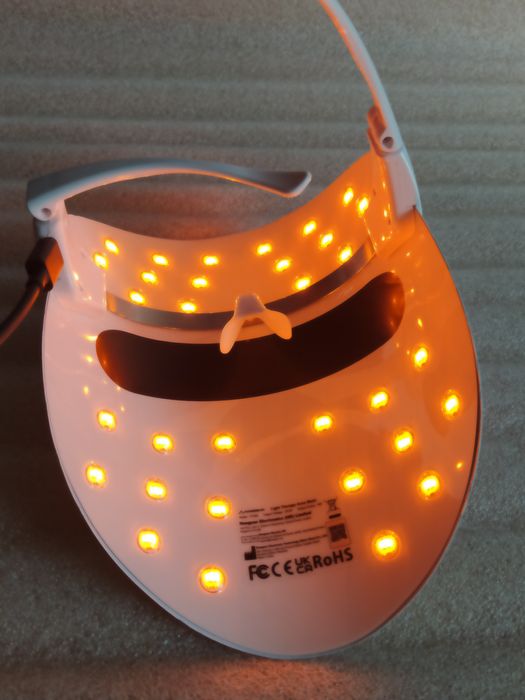 Світлодіодна LED маска Hangsun Light Therapy FT350