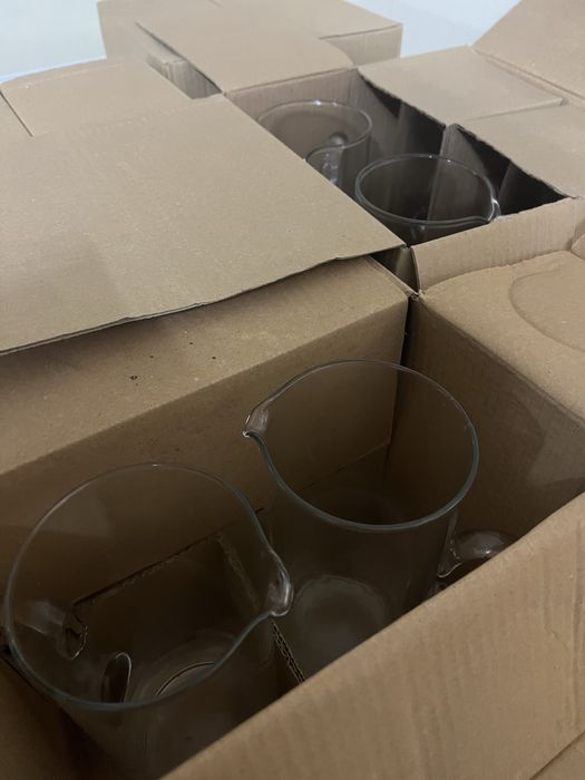 18 Jarras em vidro com asa – transparentes (ideais para sangrias)