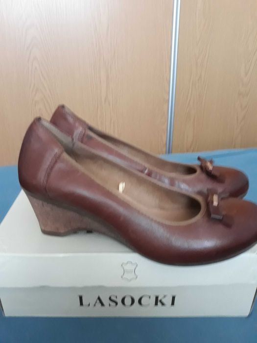 Nowr półbuty Lasocki r.40