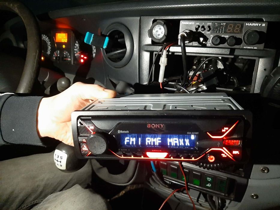 Radio Sony DSX-A410BT Bluetooth USB zestaw głośnomówiący