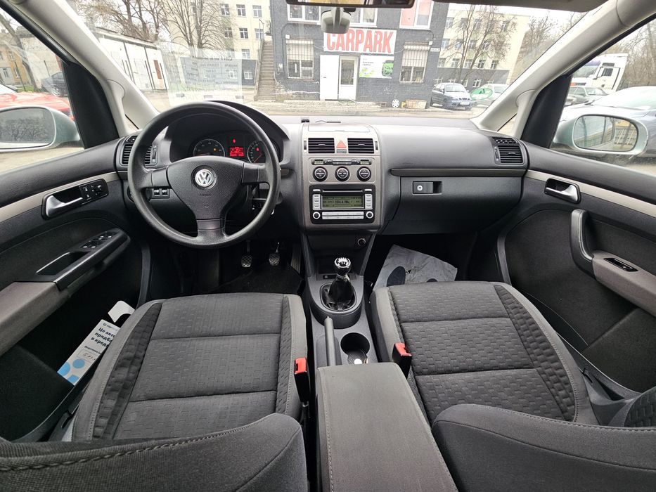 Volkswagen Touran 1.6 mpi