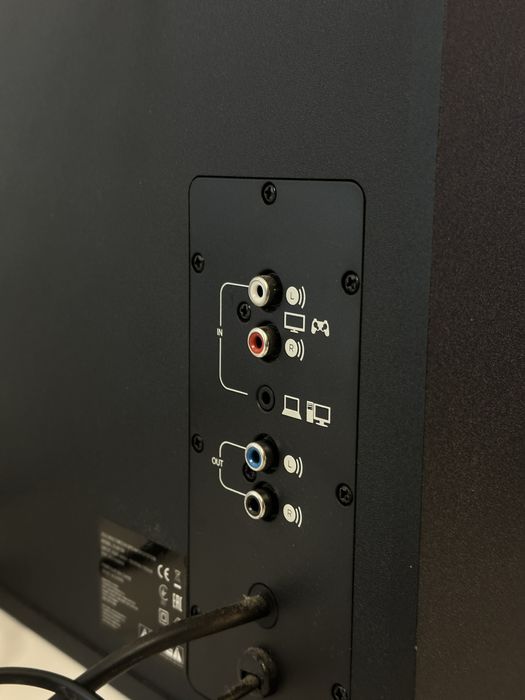 Sistema Logitech Z533 2.1