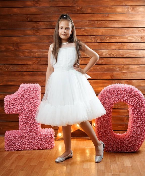 Сукня для дівчинки на 11-12 років.