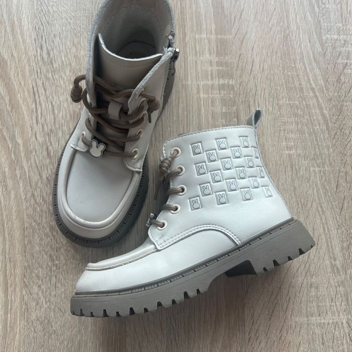 Демісезонні чобітки для дівчинки (р. 30)