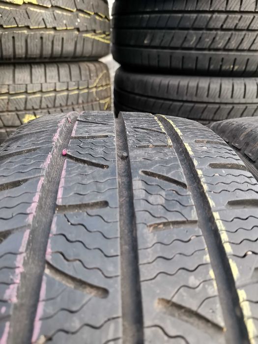bus zima Pirelli 215/65/16C z 2018r 7.5mm 2szt