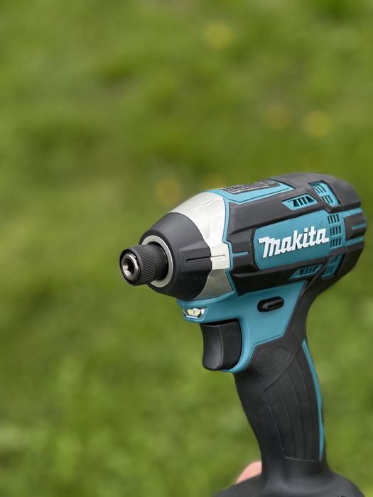 УДАРНИЙ Шуруповерт Makita XDT11 18V. IMPACT Оригінал USA