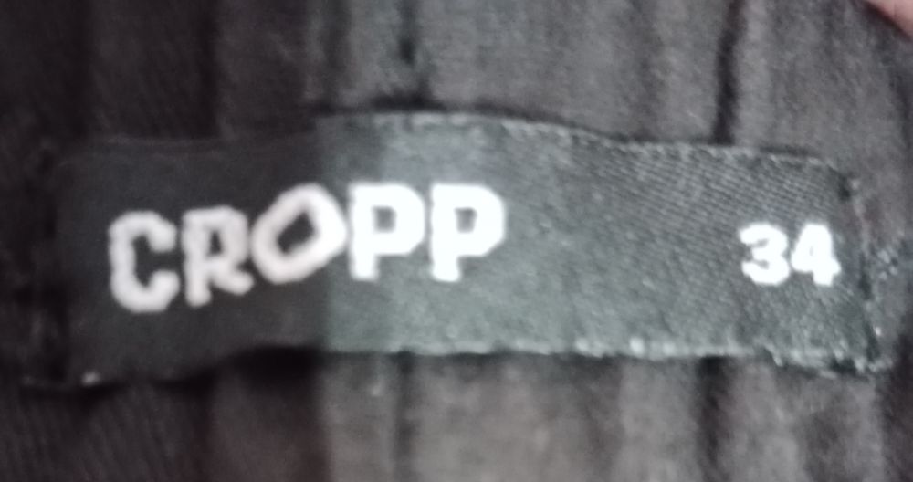Spodnie Cropp rozm 34