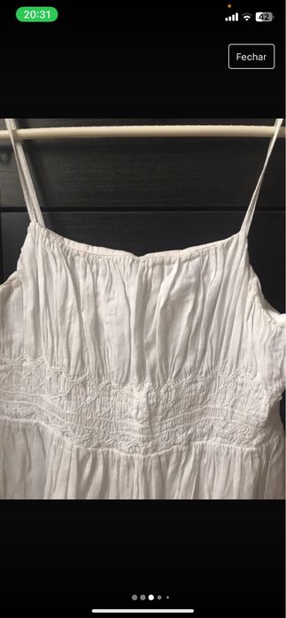 Vestido branco .