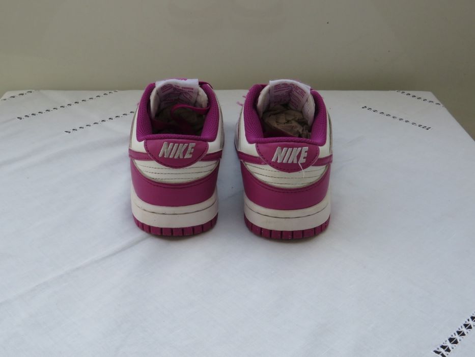 Nike Dunk Low White Pink - Rosa Forte - Tamanho 35.5