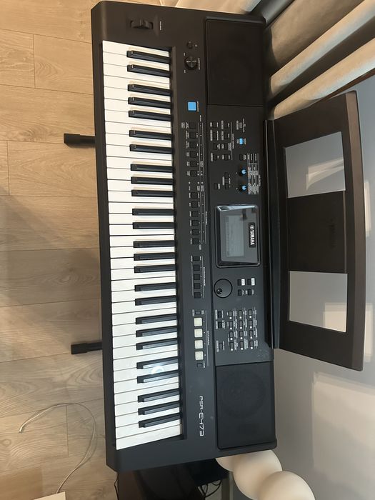 Keybord Yamaha E473 super stan! Statyw