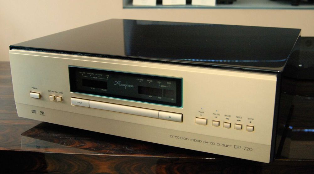 Accuphase DP-720