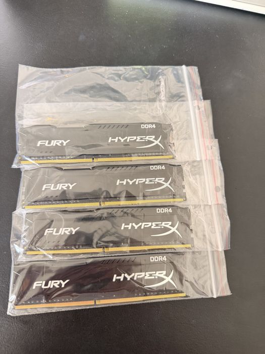 4 pamieci po 8GB RAM DDR4 HYPERX FURY 2133MHz HX421C14FB2/8
