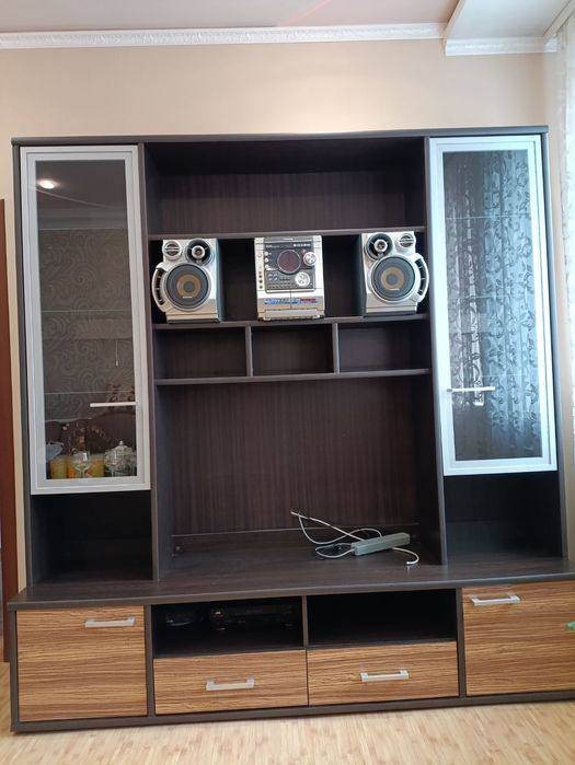 Меблевий гарнітур у вітальню