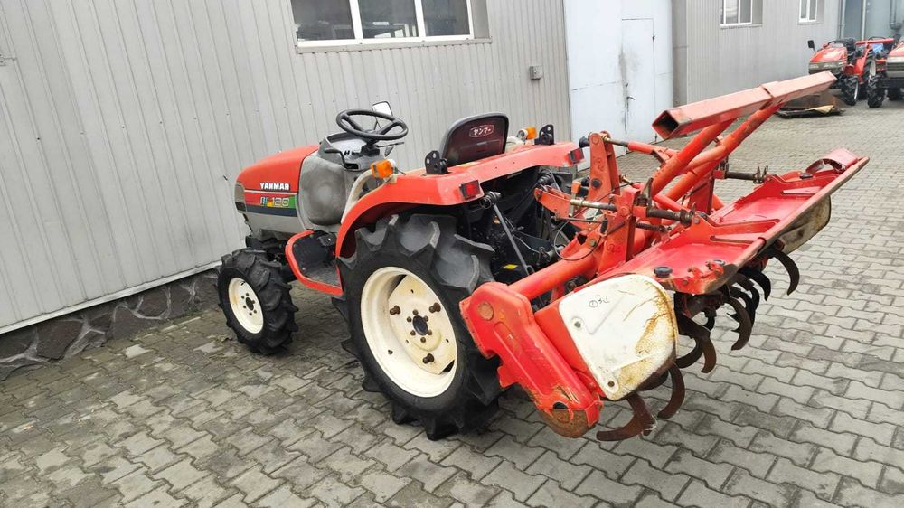 Japoński traktorek Yanmar AF 120 z glebogryzarką 4x4 20 KM Rewers