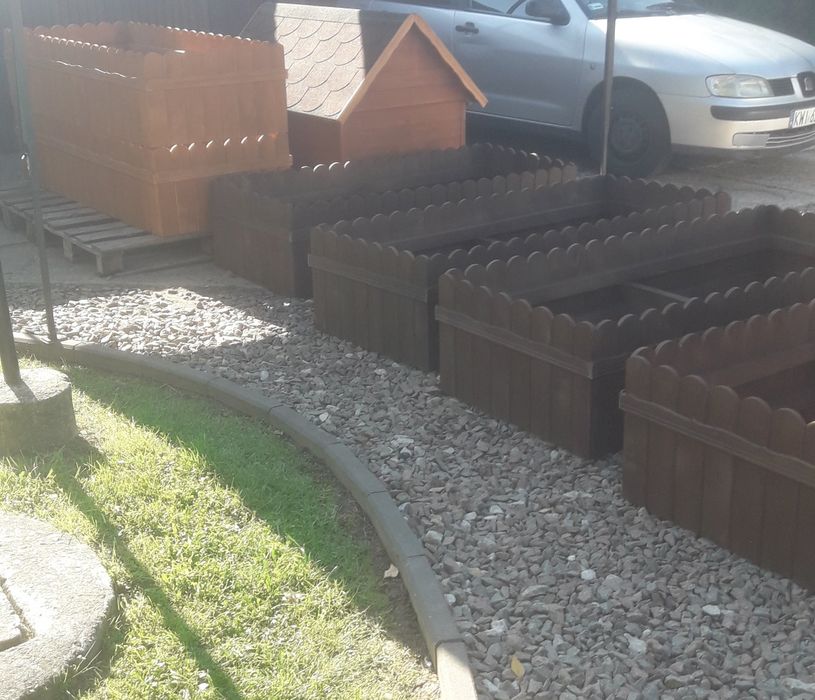 Nagrobek Drewniany Płotek Cmentarny Obudowa Grobu
