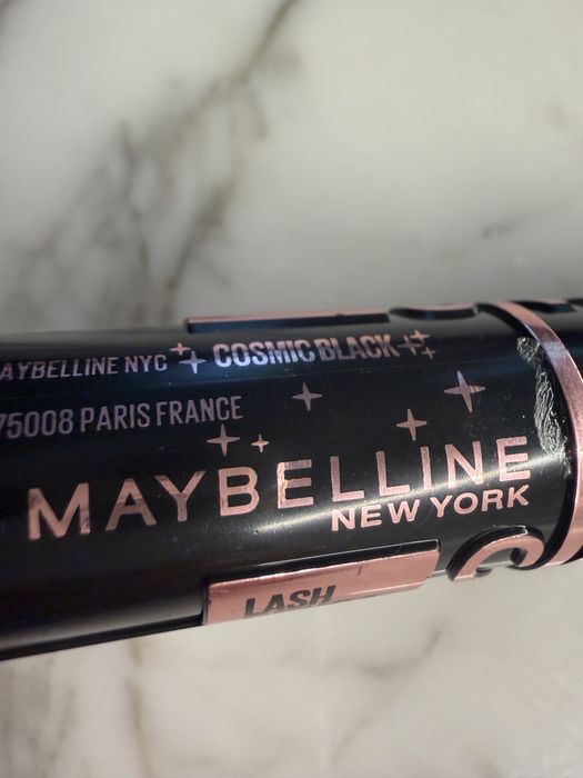 Нова тушь Maybellin Sky
