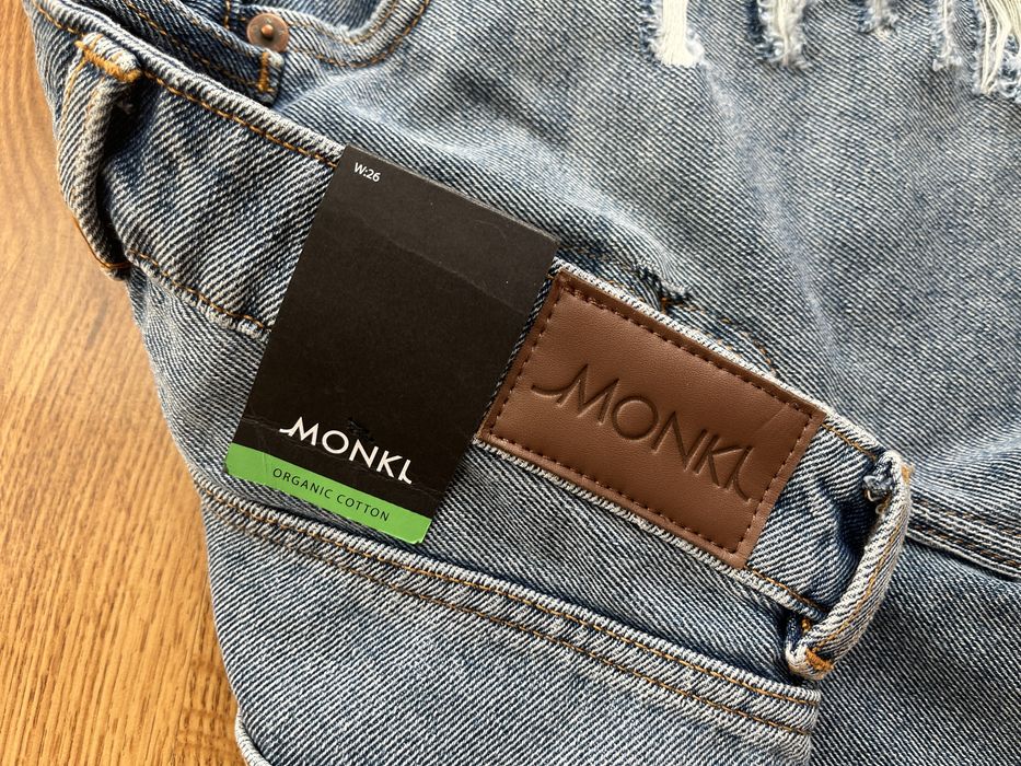 Spodenki jeansowe szorty Monki Kelly denim distressed 26 S