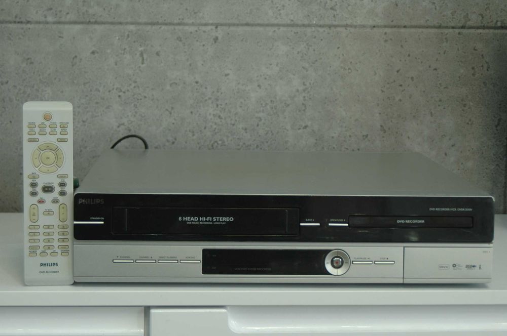 Video magnetowid nagrywarka PHILIPS VCR DVDR-3510V