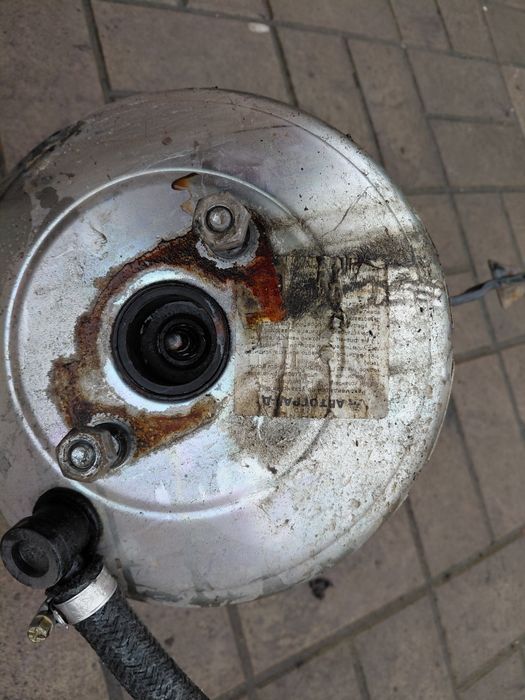 Вакумный усиоитель тормозов ваз 2110.11.12.