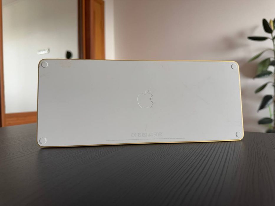 652-Apple Magic Keyboard TouchID