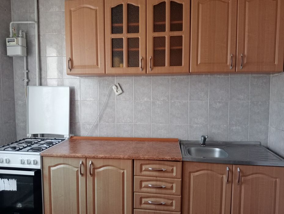 Для одного хлопця/чоловіка Однокімнатна вул.Новопречистенська