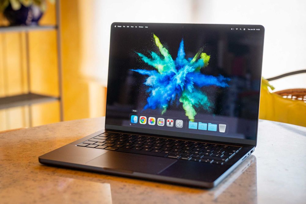 Macbook pro 14" 2026 M5 Pro | 24GB RAM | 1TB SSD | Como Novo