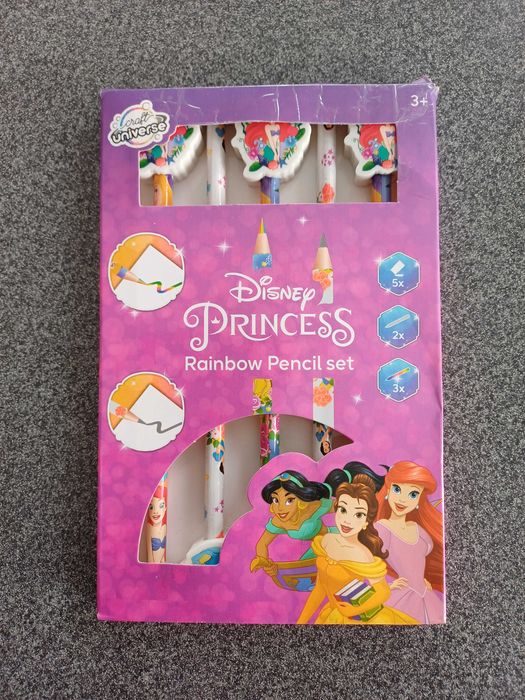 Zestaw tęczowych kredek z gumkami Princess