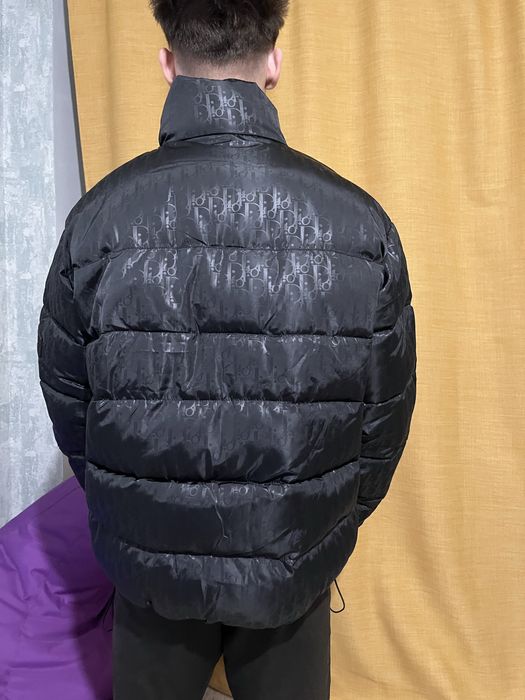Стильний пуховичок Dior m/l