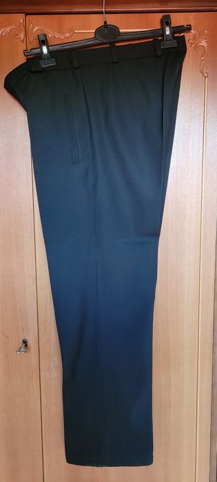 Czarne męskie klasyczne spodnie L/50-52