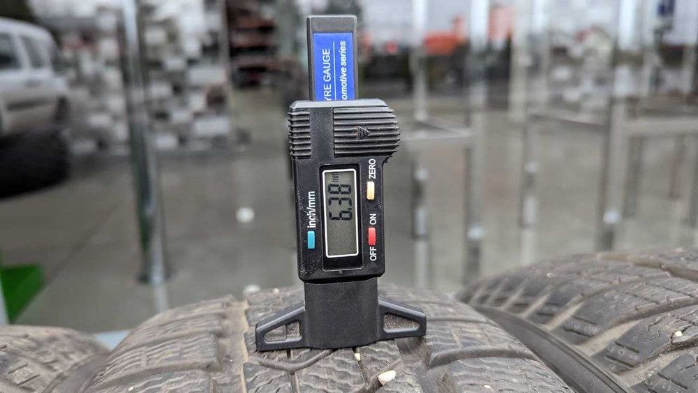 Шини 205/60 R17 93H Pirelli Sottozero 3