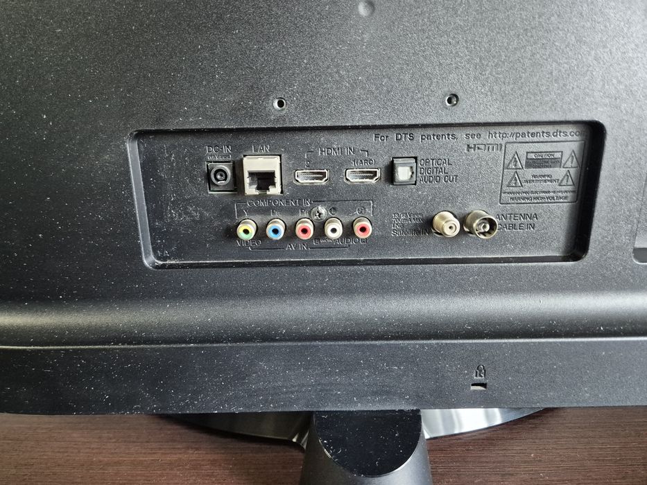 Smart TV LG 24TL510S-PZ (24 дюйми).