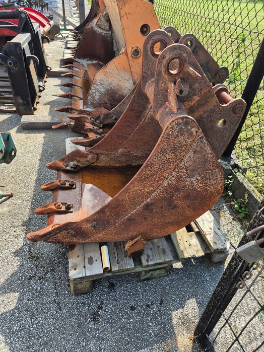 Łyżki do koparek na sprzedaż, łyżka wiele modeli na zdjęciach, ŻYWIEC