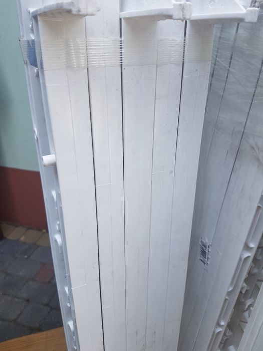 Ogrodzenie elektryczne typu pastuch słupki izolatorki taśmy i inne