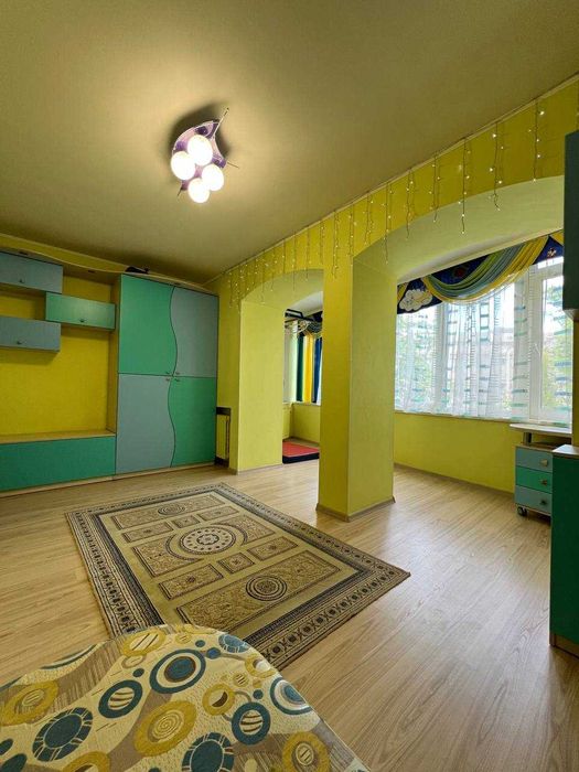 Продажа просторная 4ком квартира кирпичный дом Казакова Центр Гагарина