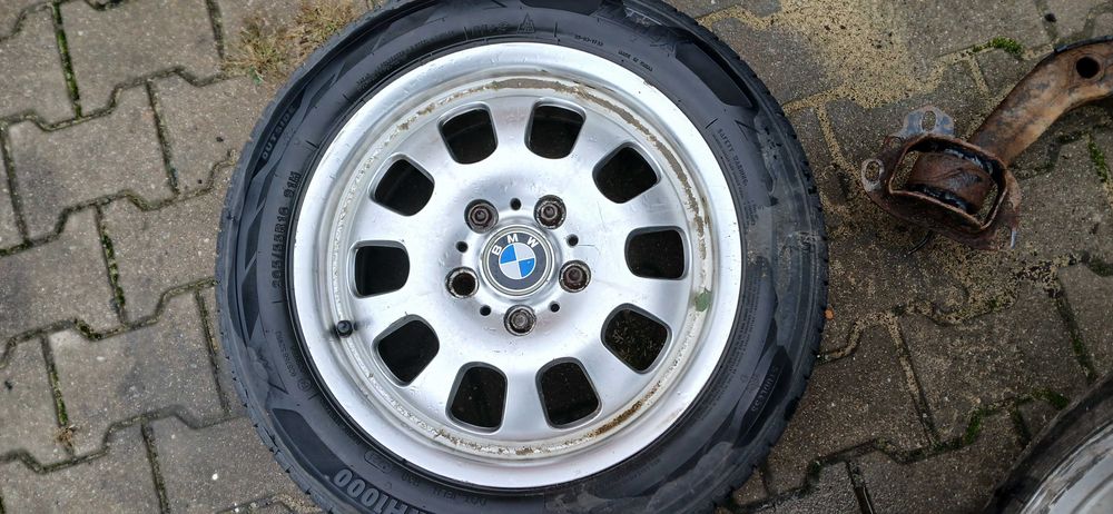 BMW alufelgi "16" komplet 5x120