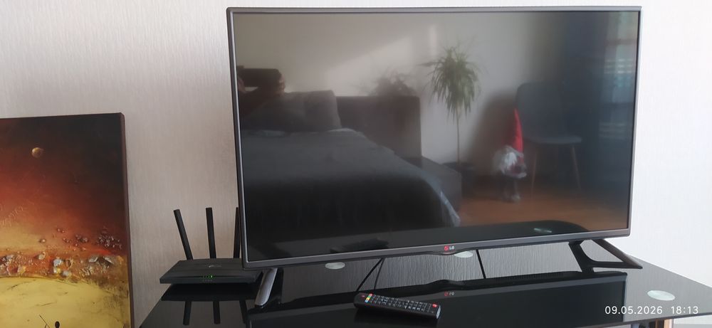 Телевізор LED LG42LB620V. Full HD. 3D cinema