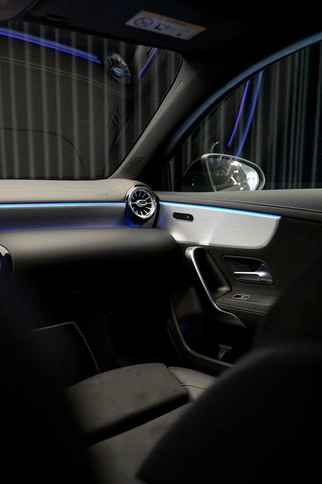 MERCEDES GLA hibrido plug in 250e amg — photo 2