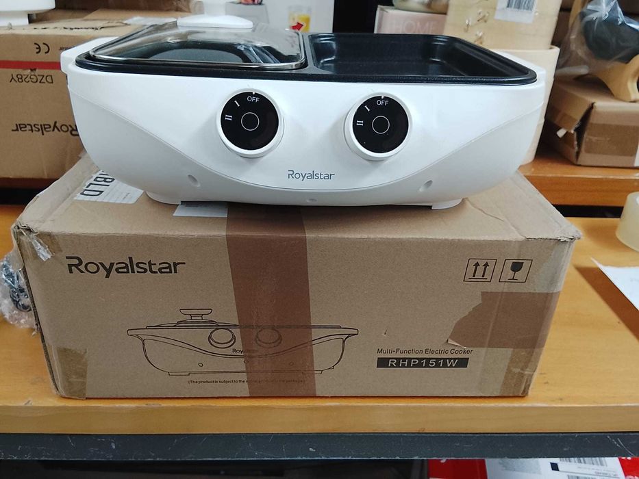 Fogão elétrico multifuncional Royalstar com frigideira de 800 ml, panela de 800 ml e bandeja dupla de 200 ml.