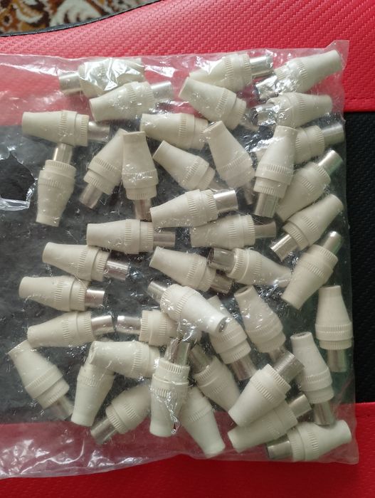 Adapter antenowy 42 sztuki