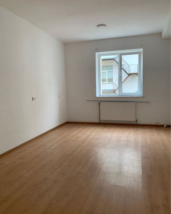 Продаж комерційного приміщення по вулиці Героїв УПА.