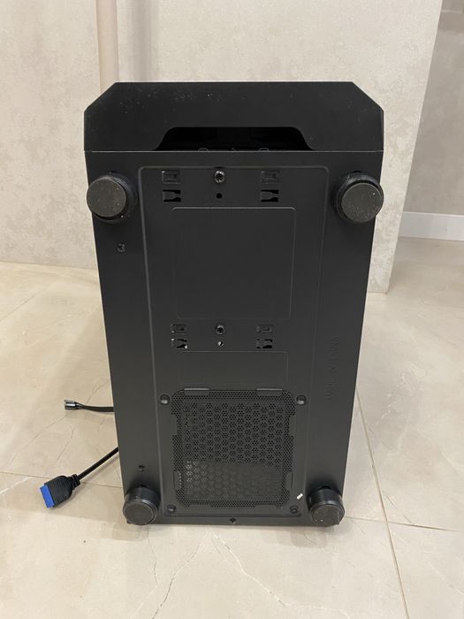 Корпус ПК Darkflash Pollux і 6 rgb куллерів