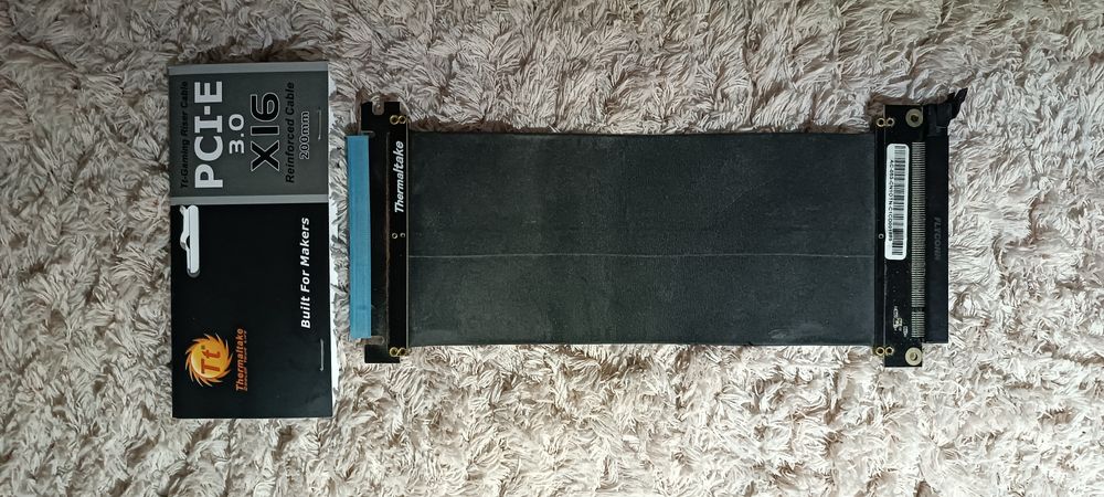 Райзер thermaltake pci e x16 pci e x16