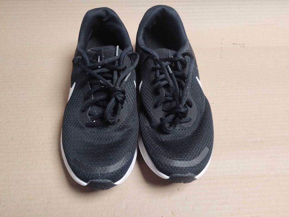 buty sportowe 40 Nike revolution