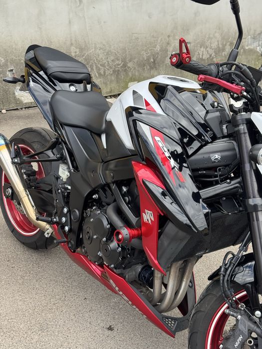 Suzuki Gsx-S 750